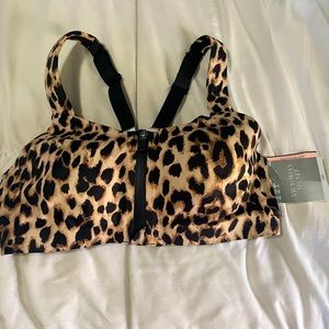 Leopard print VS knockout front closure sport bra